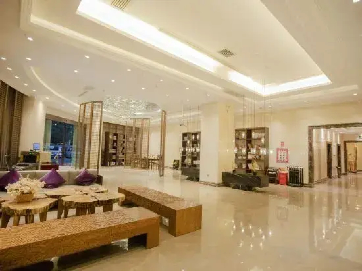 Gemei Hotel (Shache Railway Station Government Affairs Center)