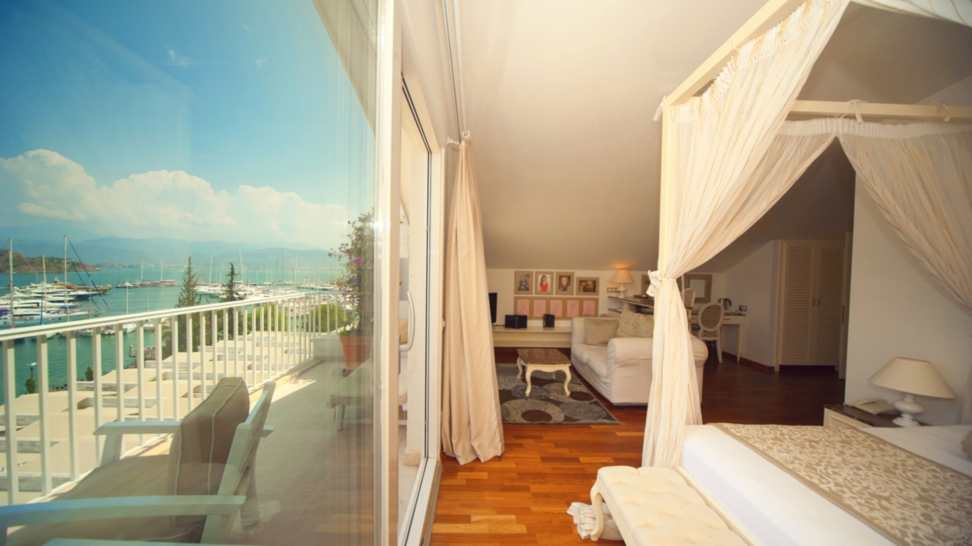 Yacht Classic Hotel - Boutique Class