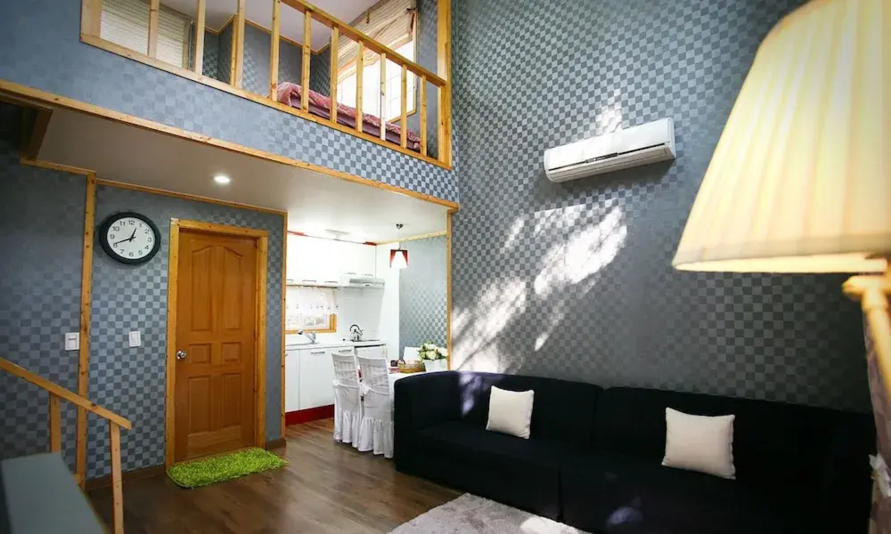 Spring Summer Fall Winter Pension