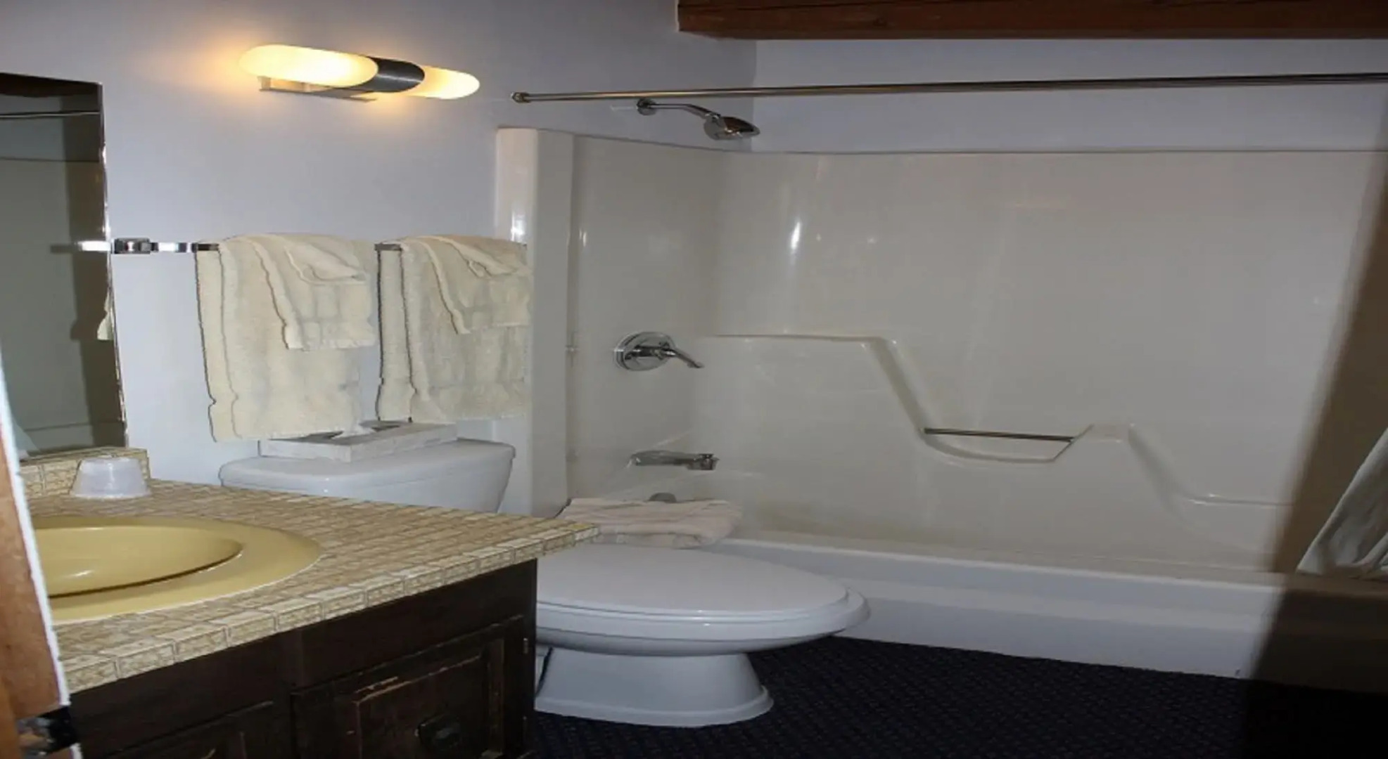 St. Moritz Lodge & Condominiums