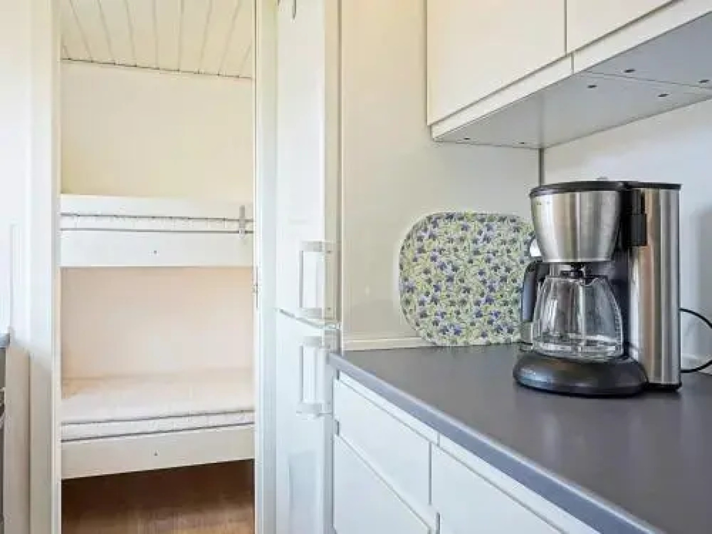 Two-Bedroom Holiday home in Svaneke 5