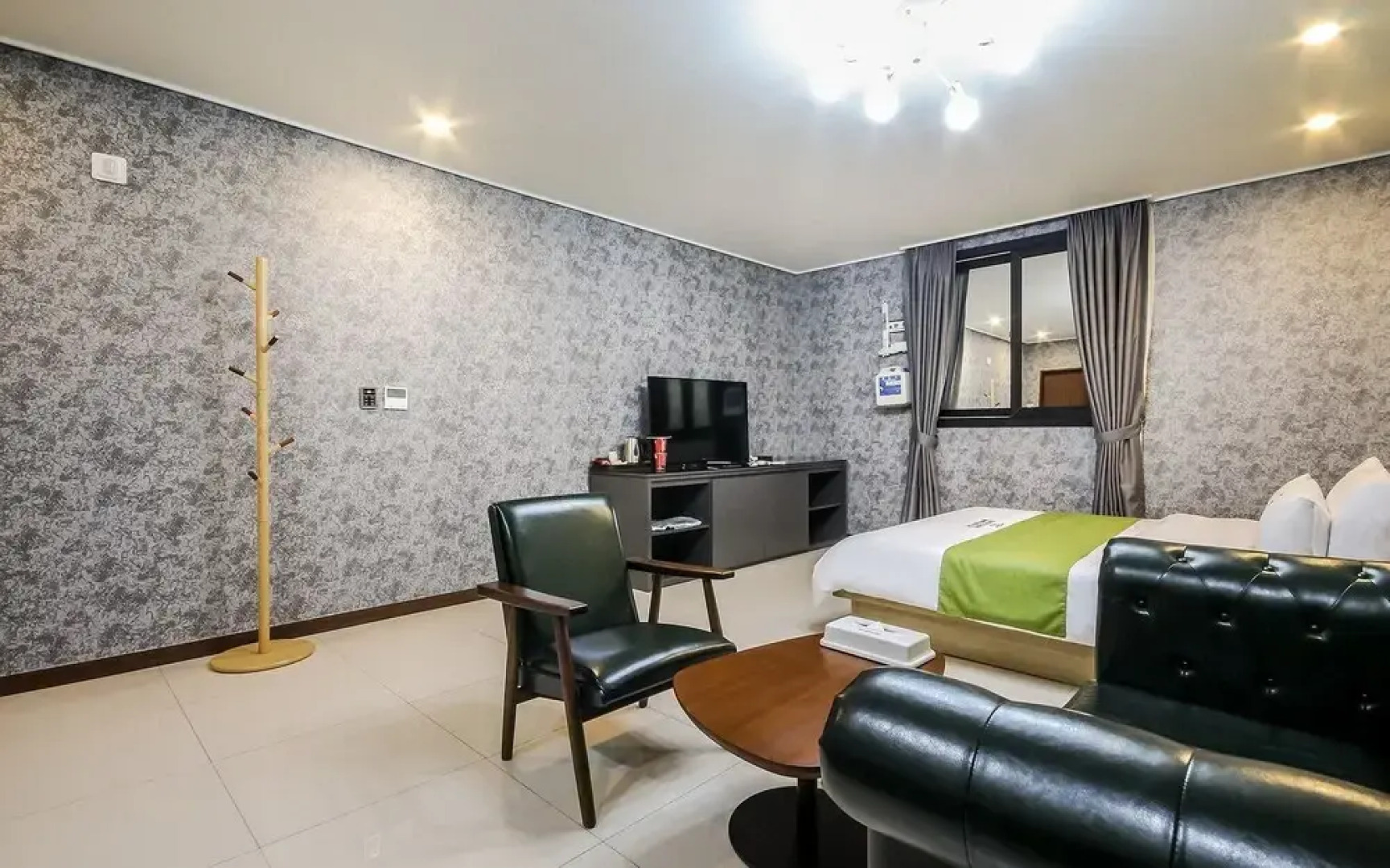 Naju Breeze Self Check-in Motel