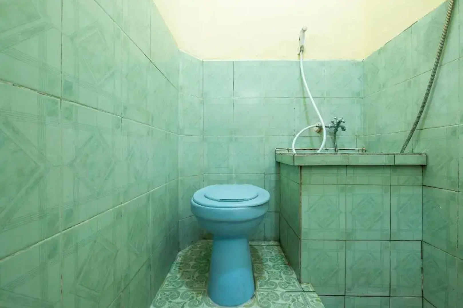 Hotel Priangan by OYO Rooms