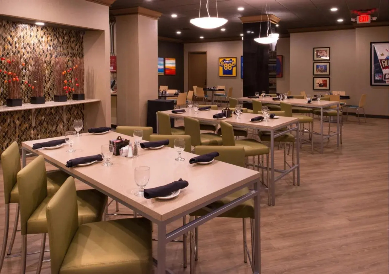 Отель The Arch Convention Hotel