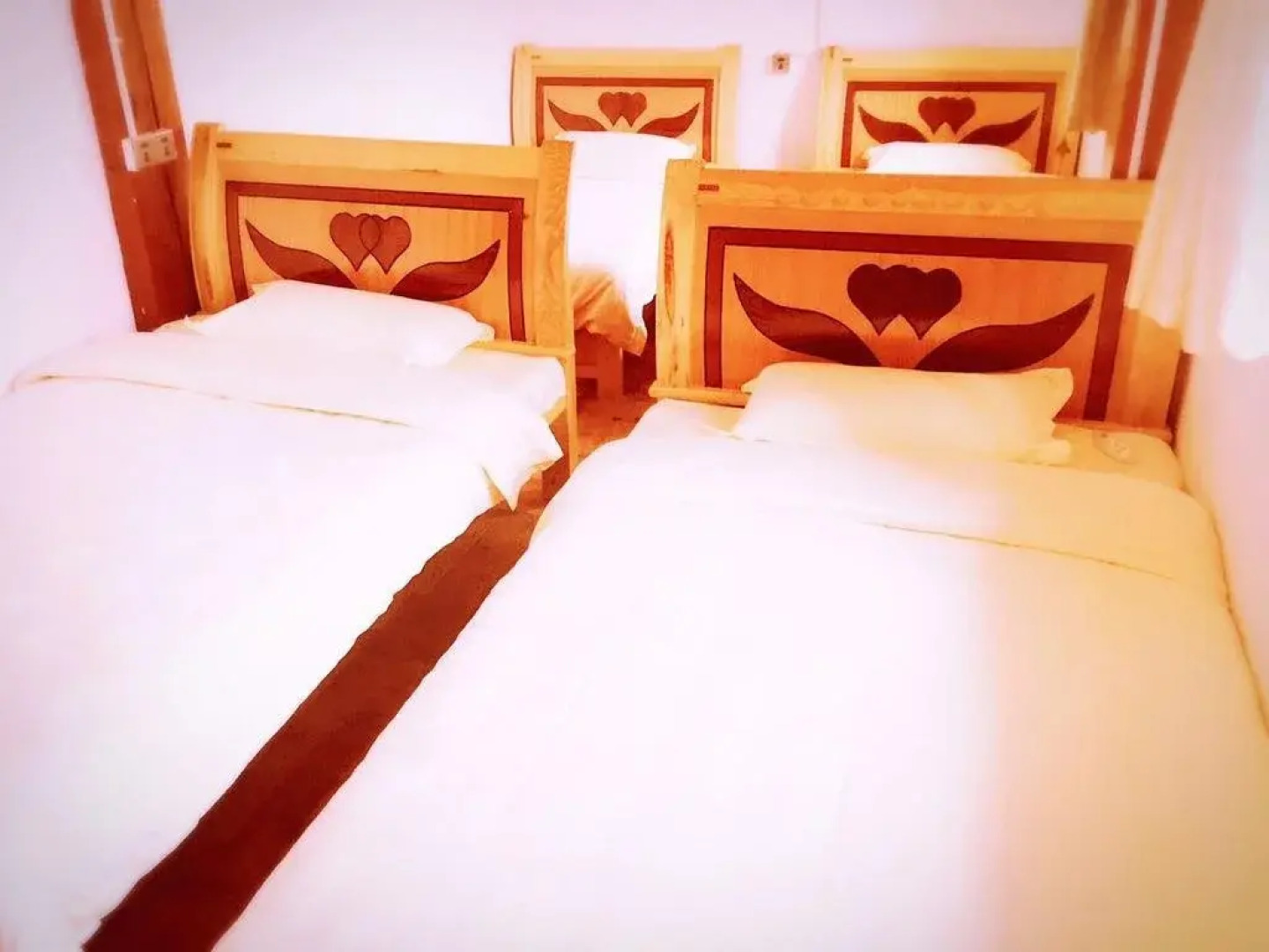 Daocheng Mizang Hostel