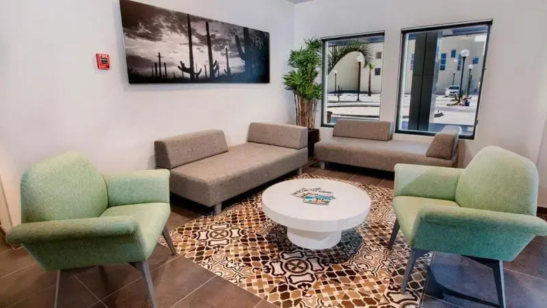 City Express Suites Cabo San Lucas