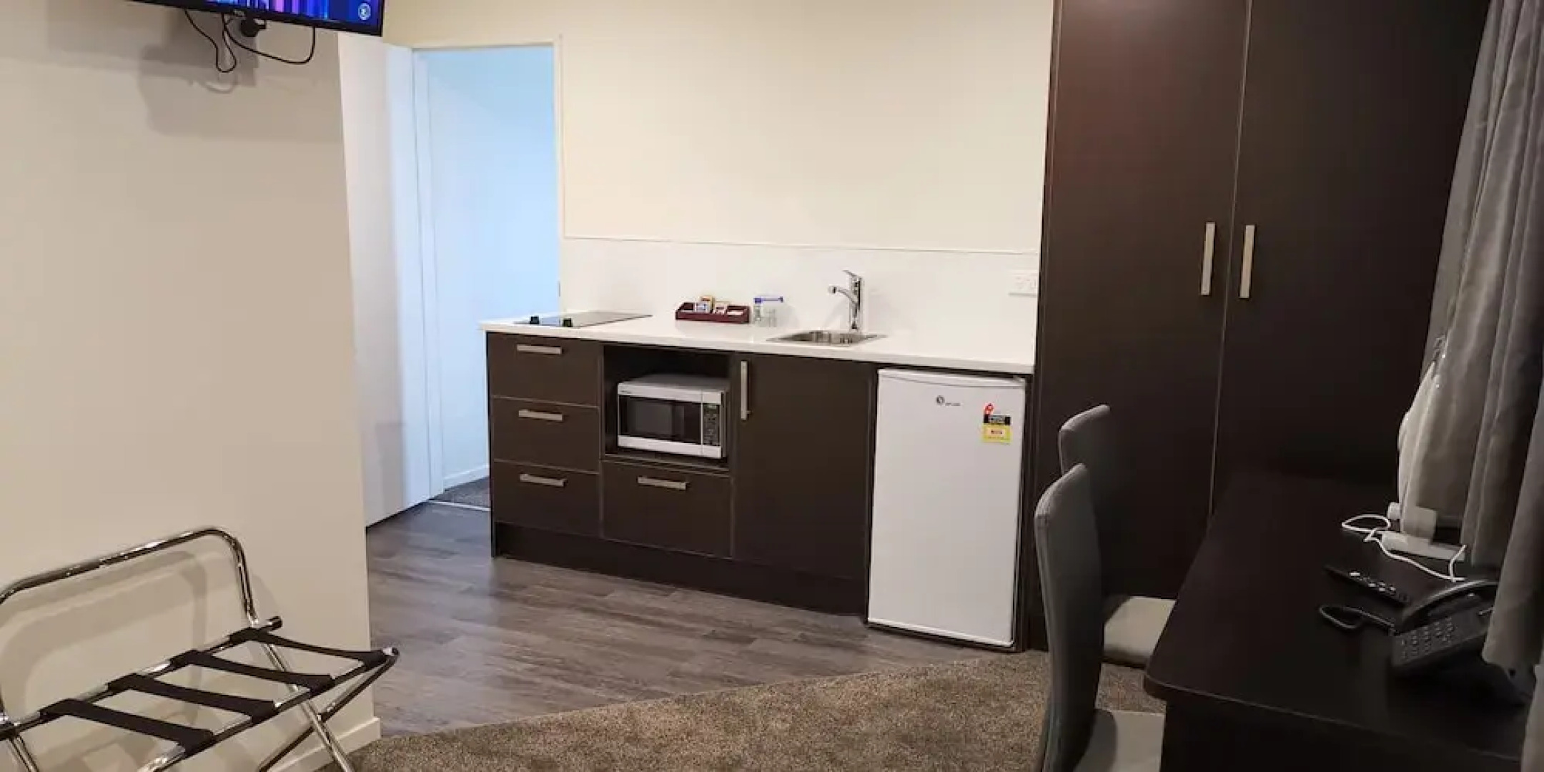 Airport Delight Motel