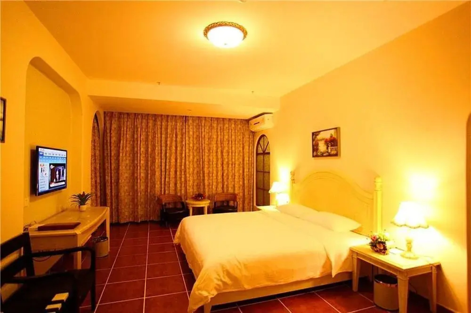 Lingshui Shenzhou Holiday Hotel