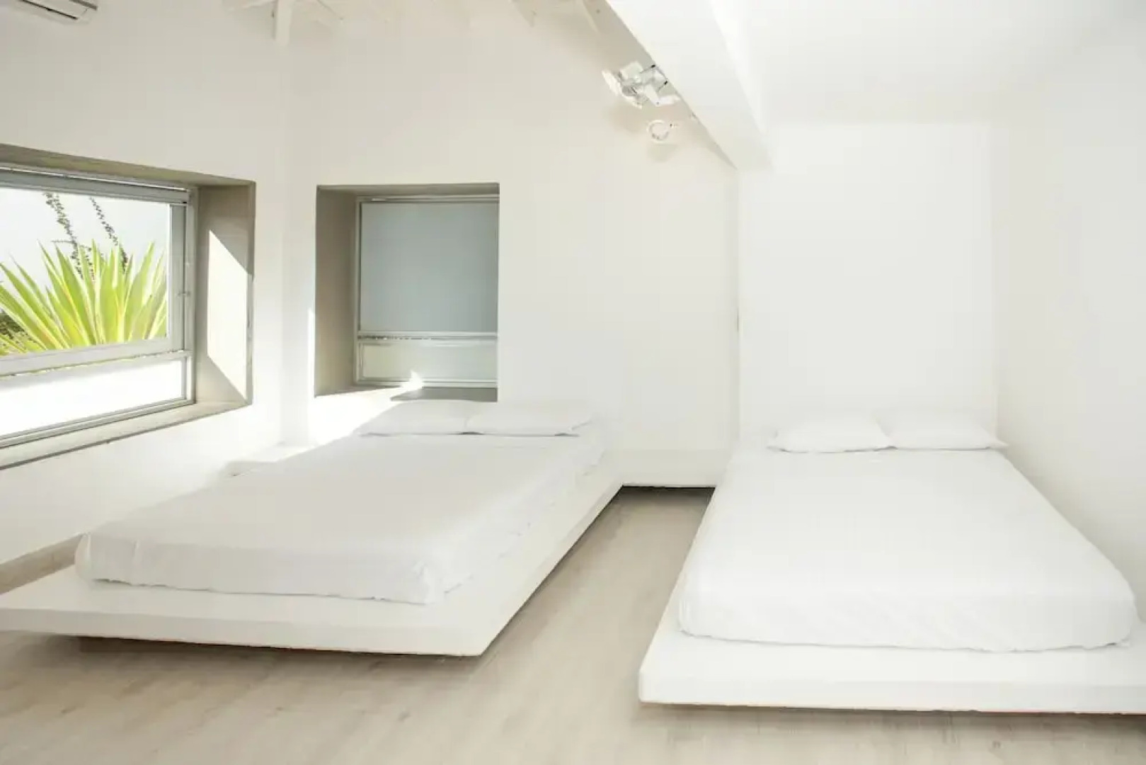 Luxe Villa San Jerónimo by Nomad Guru