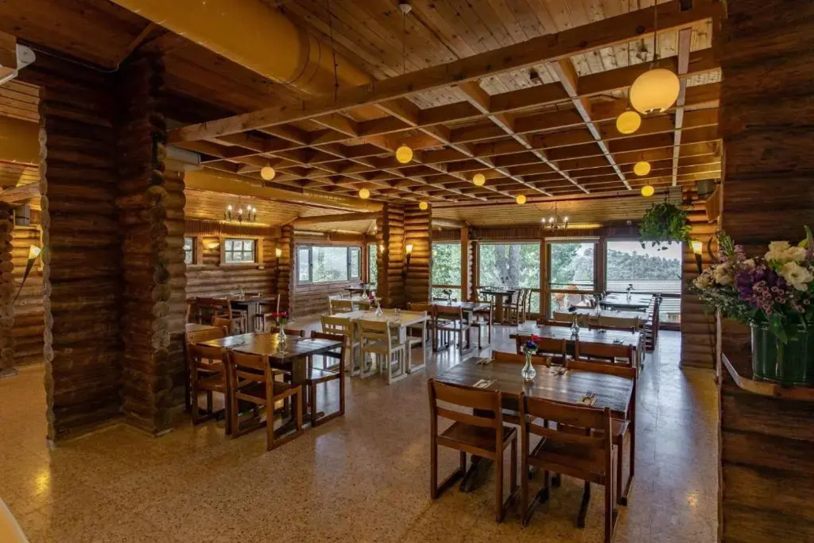 Logos hotel in Yad Hashmona