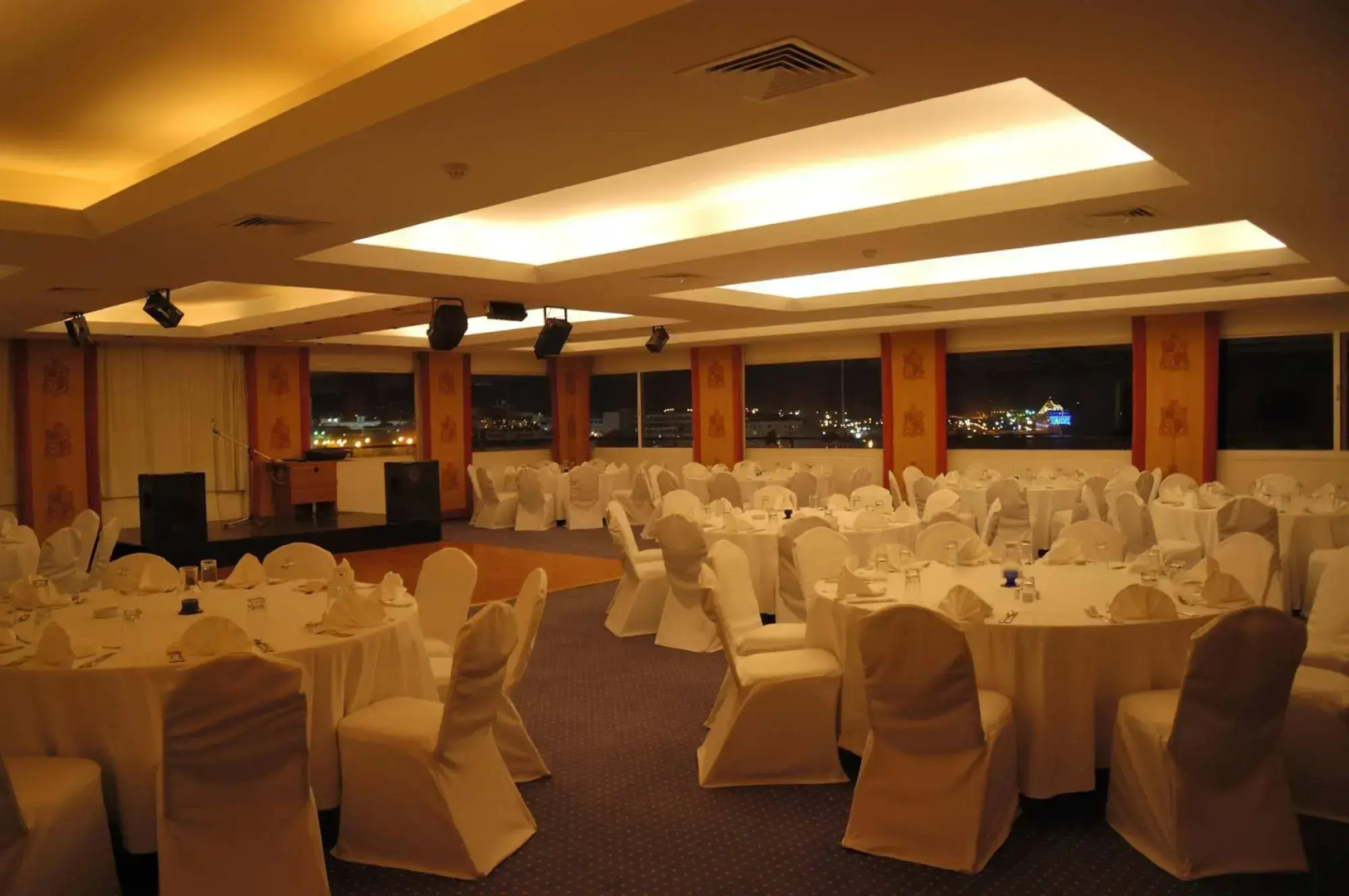 Mina Hotel