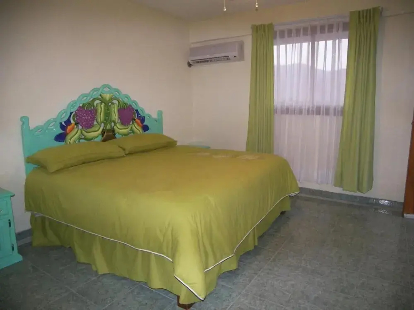 Paradise Lagoon Hotel