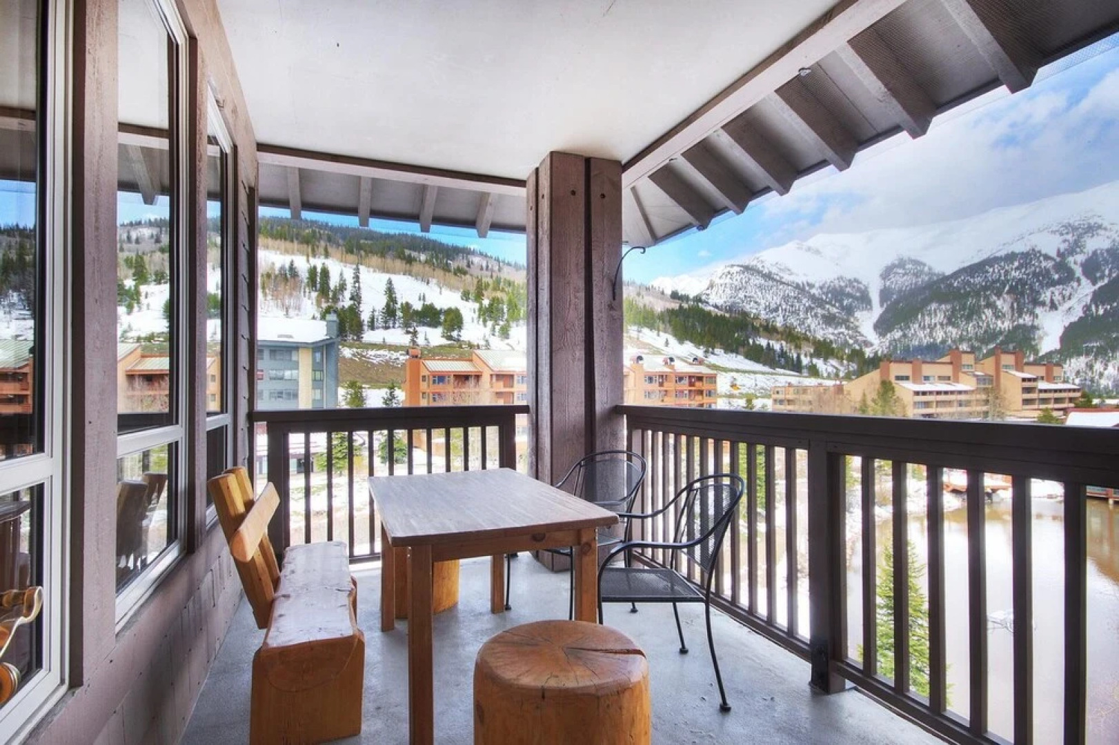 Amazing Condo in Heart of Center Village - TX304 by RedAwning