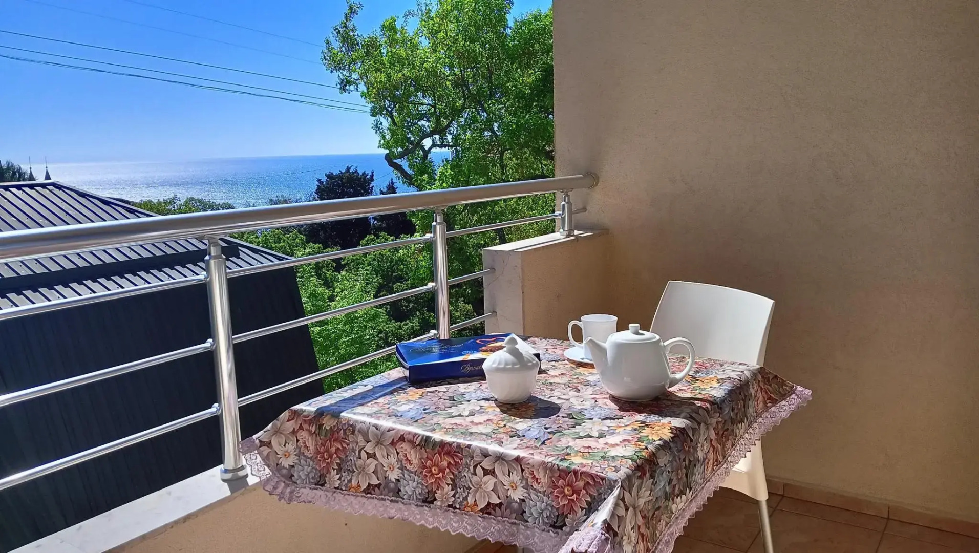 Уютный дворик