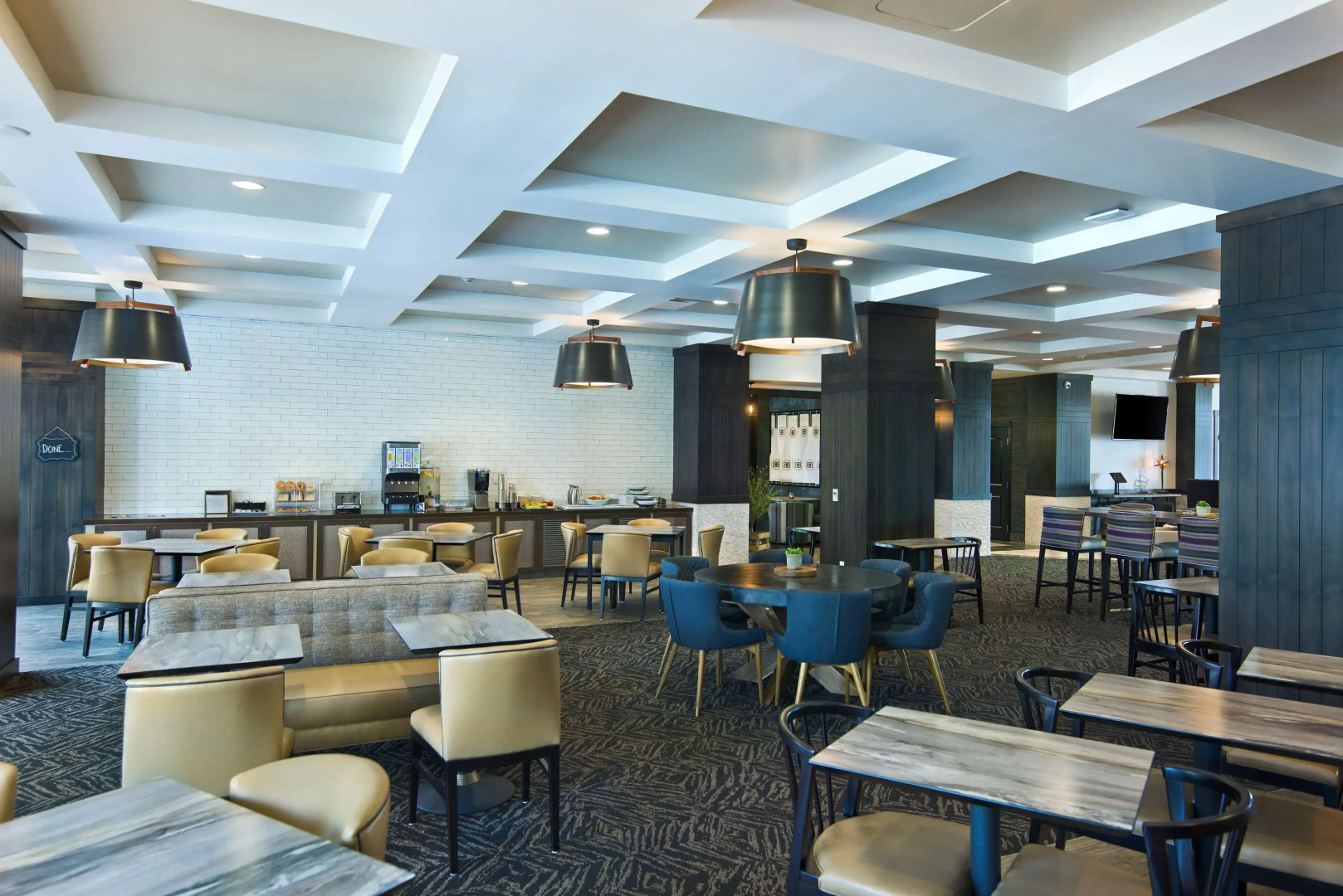 Oxford Suites Sonoma County