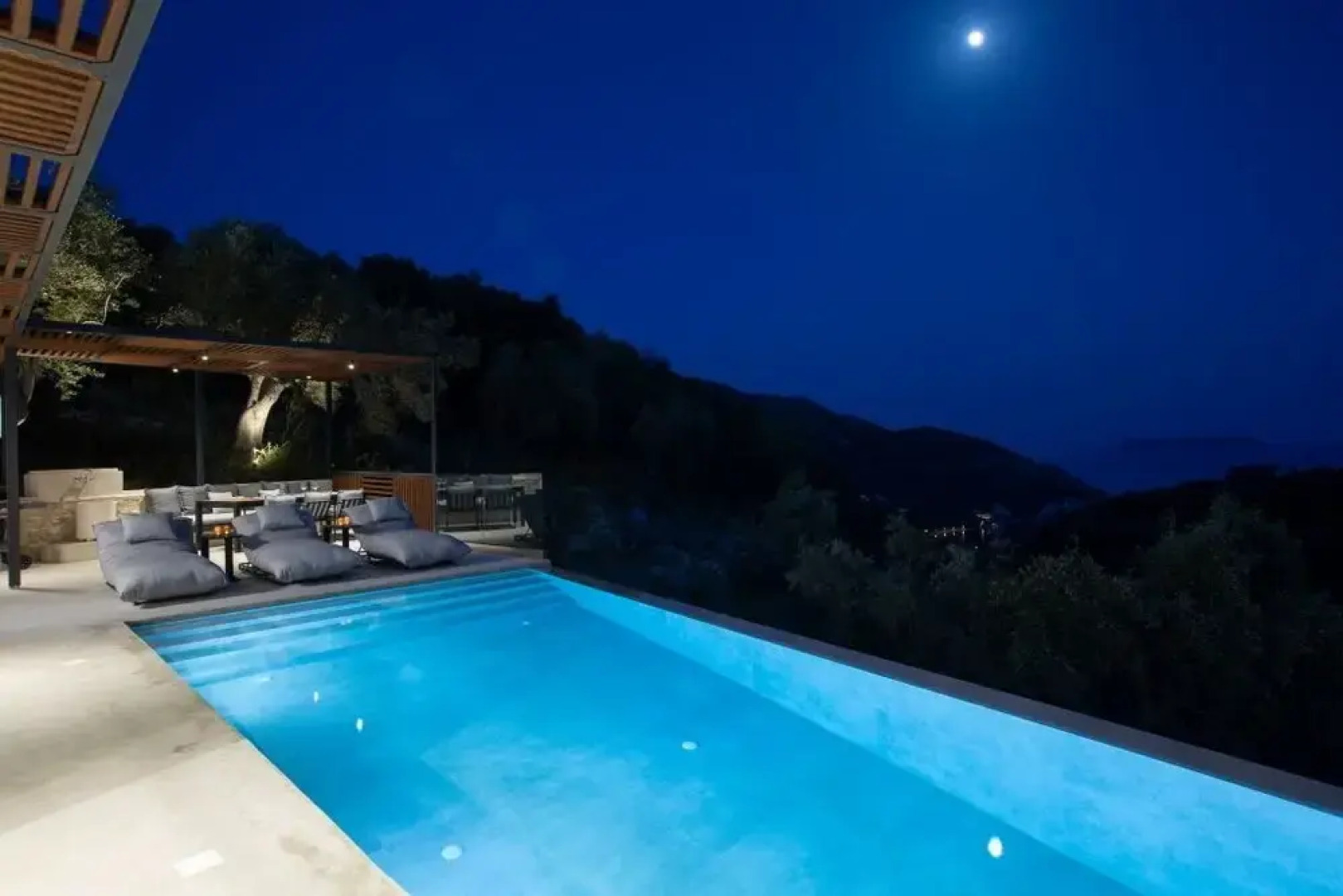 Brand new High-end Faos Villas one