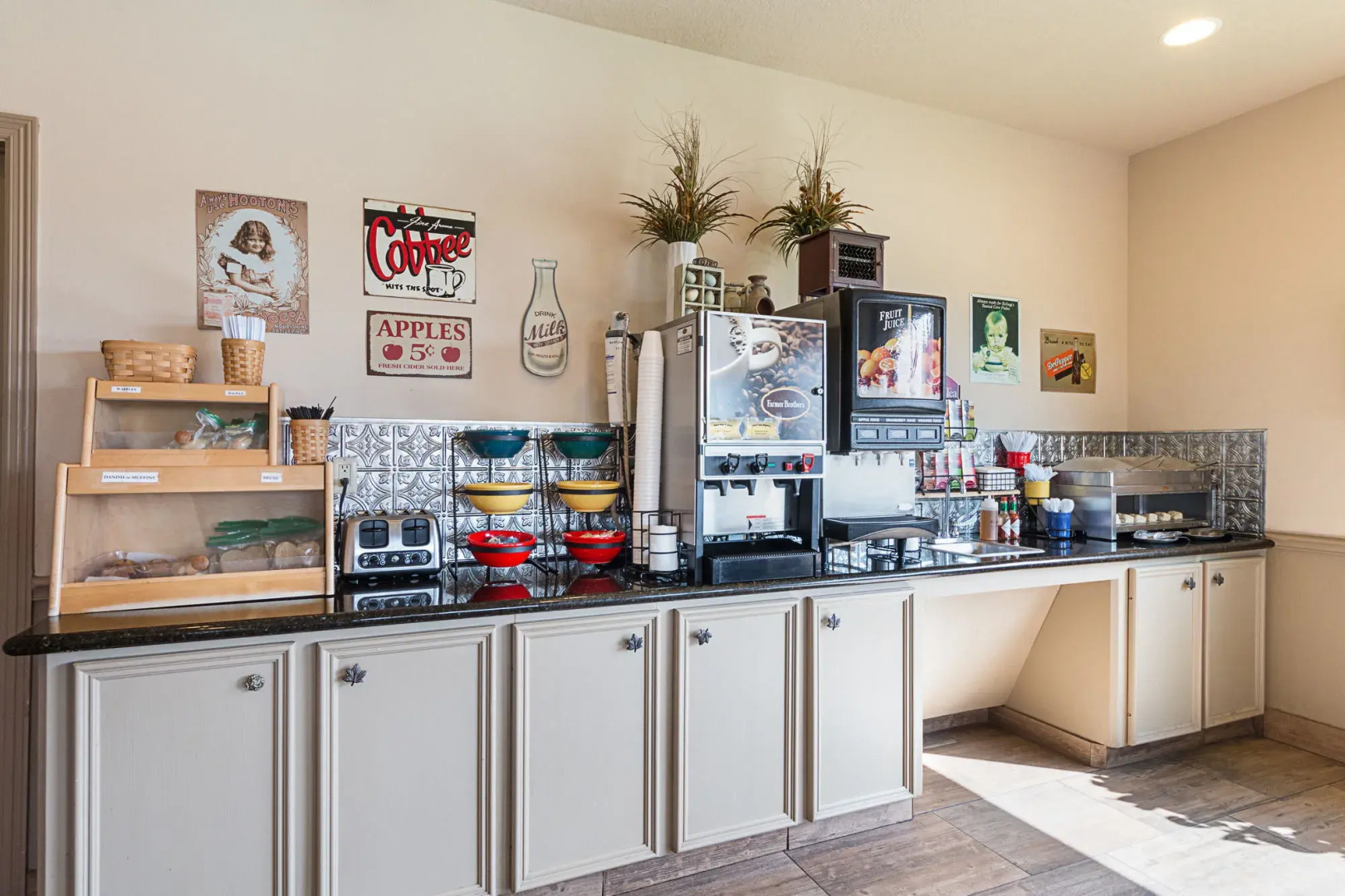 Lone Star Inn & Suites