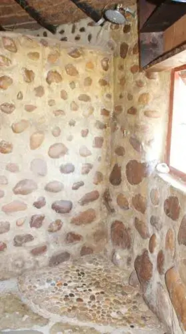 Shapes Of Africa Rustic Stayover