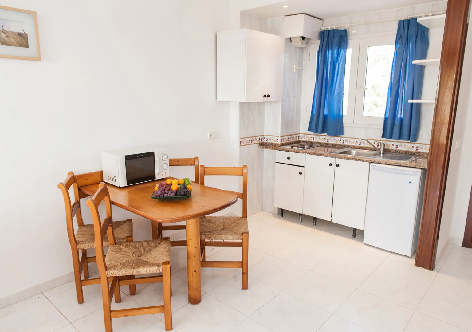 Apartamentos Sol Romántica by DOT Suites