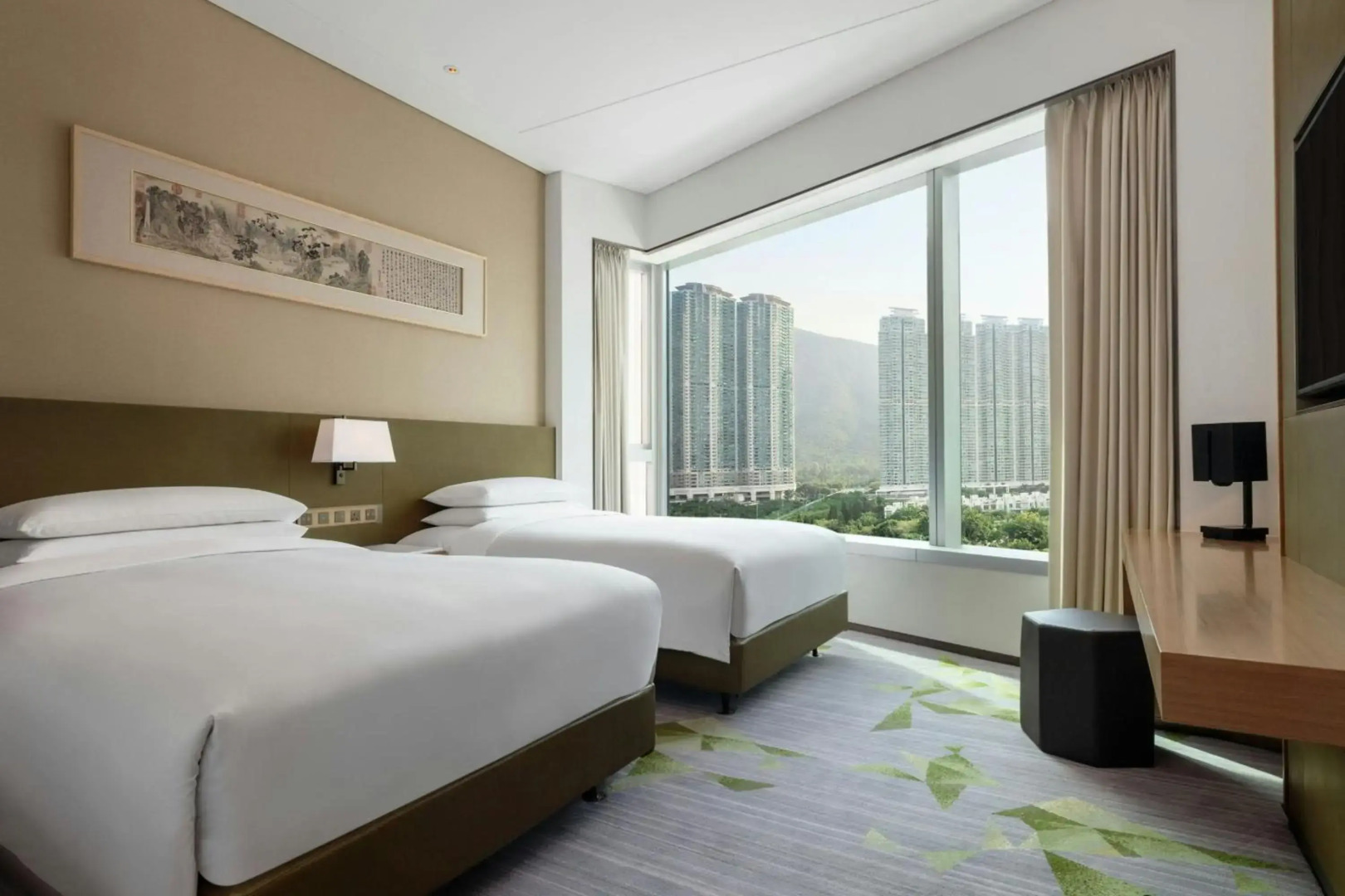 Sheraton Hong Kong Tung Chung Hotel