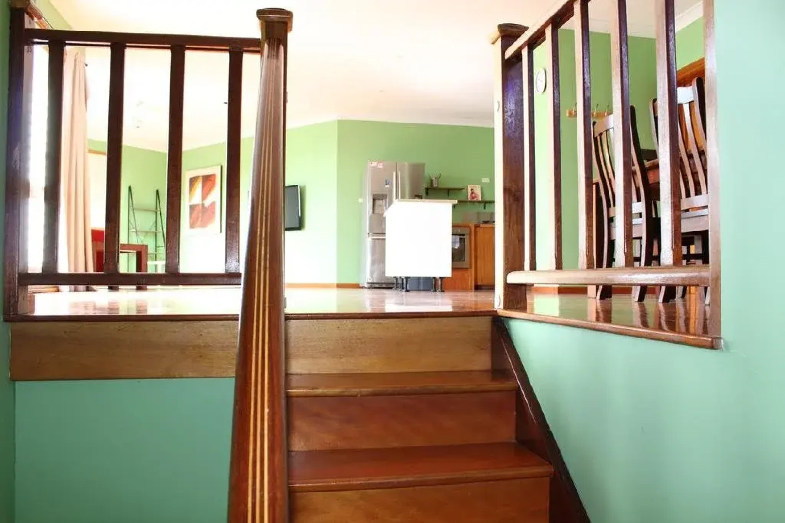 Colonial Court Holiday Apartments