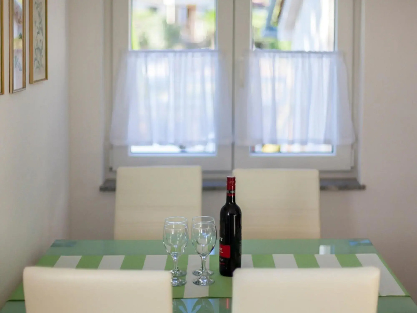 Apartment in Sveti Vid Near the Adriatic