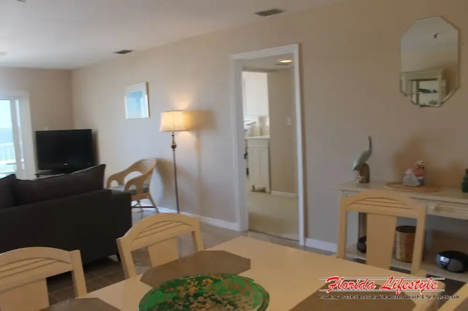 Sea Breeze 303 Apartment