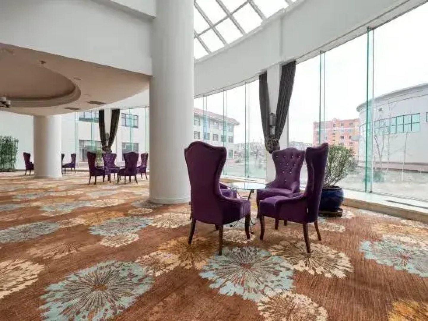 Lin Fuxin International Hotel