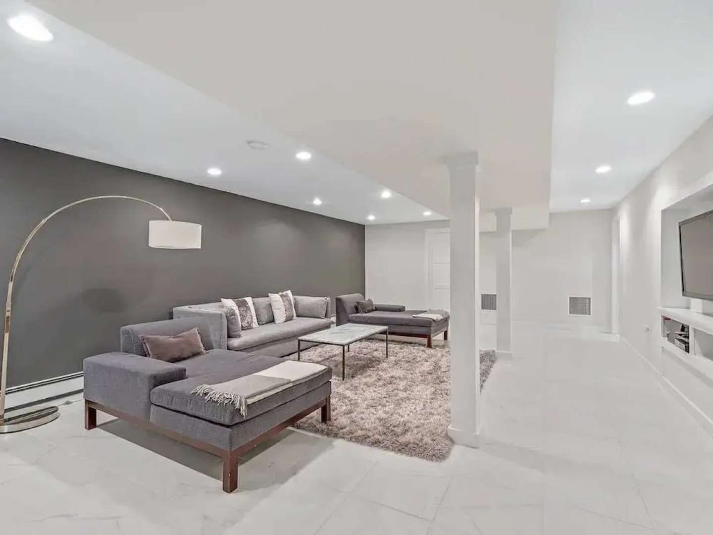 Modern Hamptons Villa