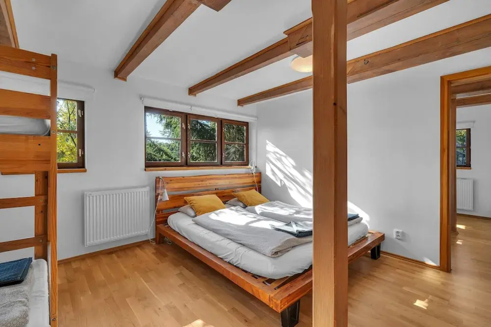 Villa in Dolni Branna With Sauna