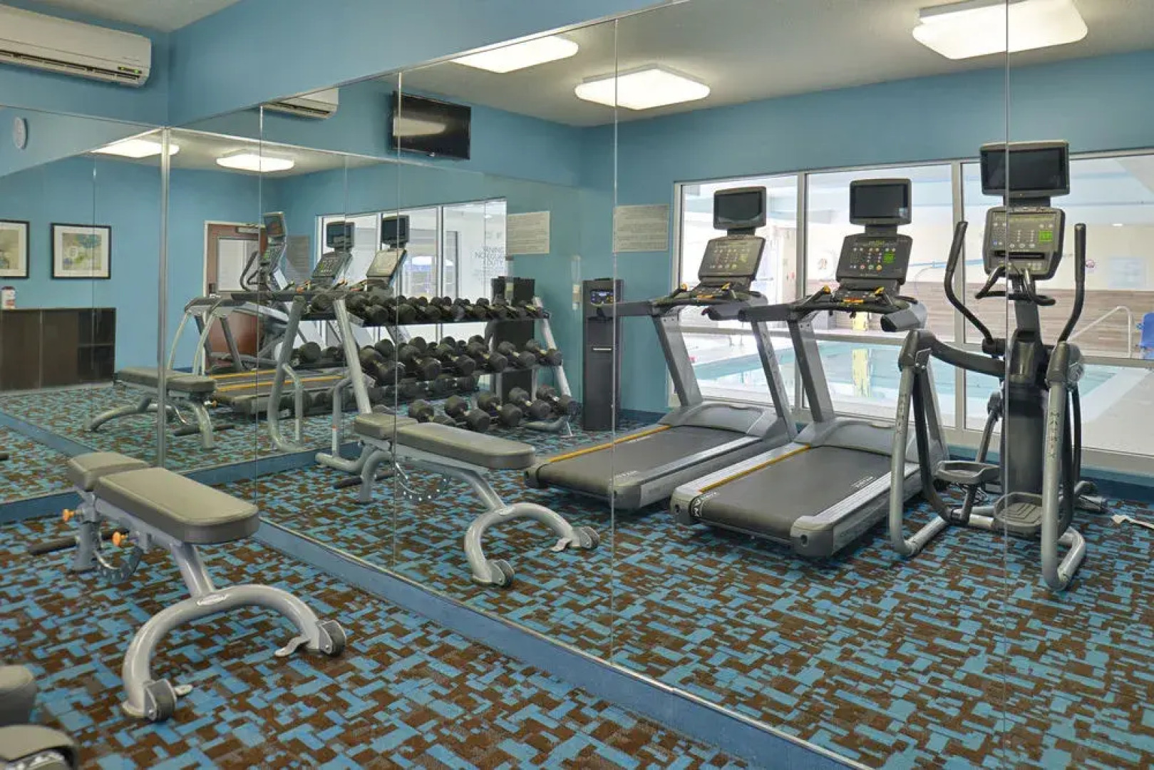 Fairfield Inn & Suites Louisville North