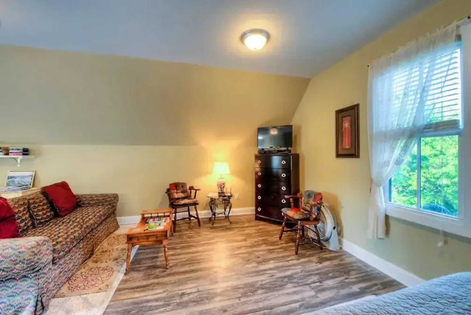 Historic Rugby Walk to All Things UVA