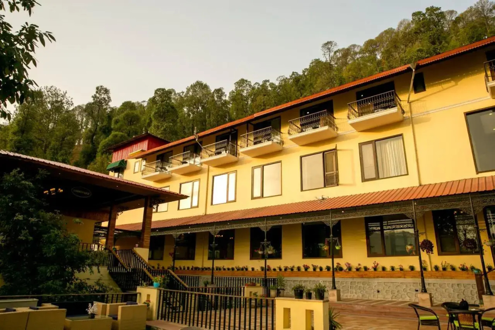 The Fern Hillside Resort Bhimtal