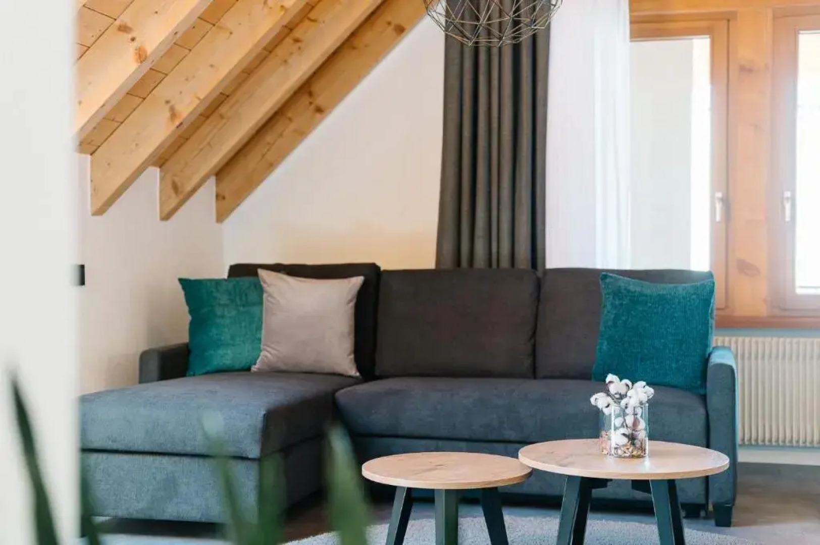 Moderne 3 Zi.-FeWo BlackForestArt Nähe Freiburg