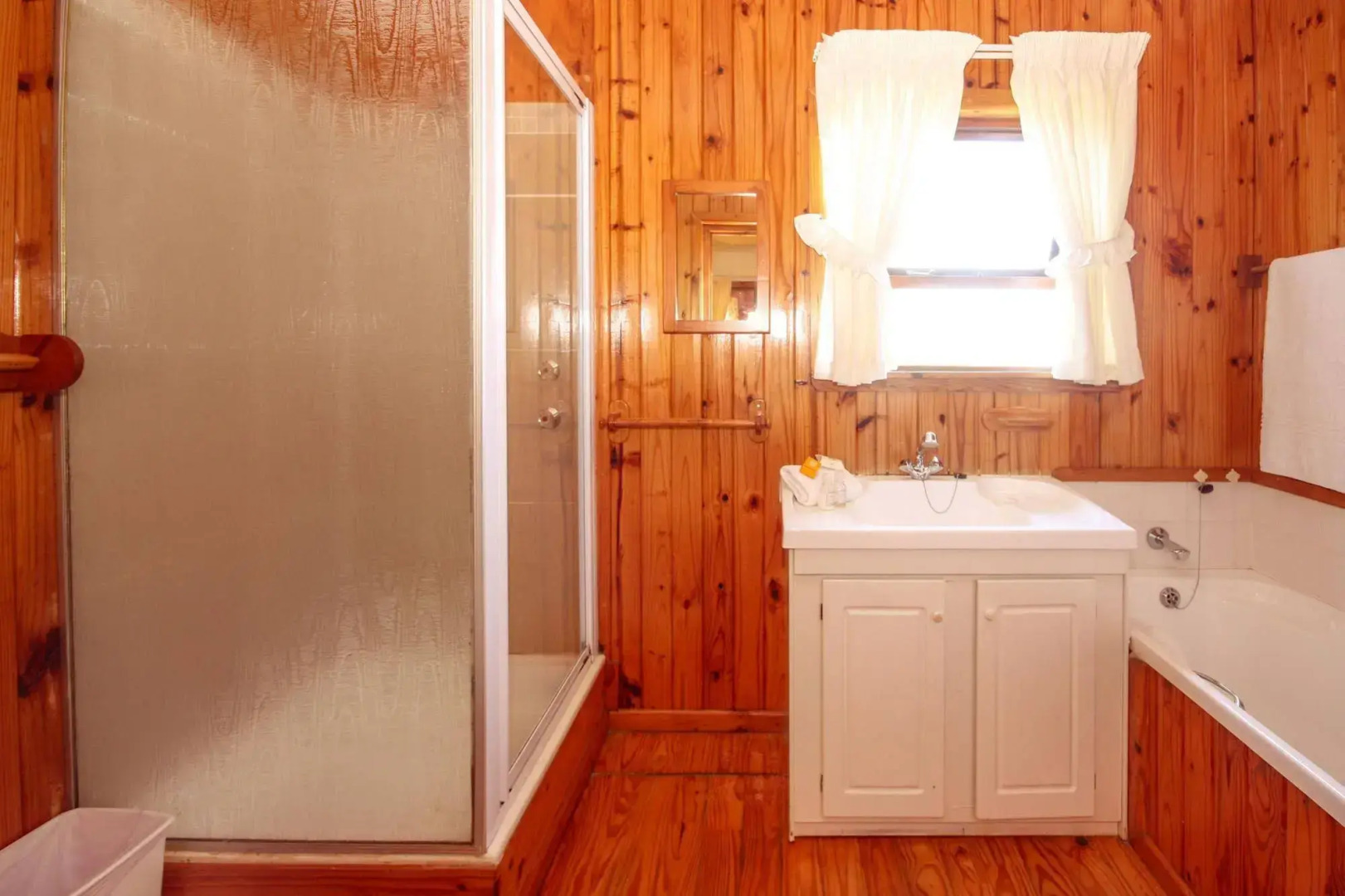 Aston Woods Bed and Breakfast