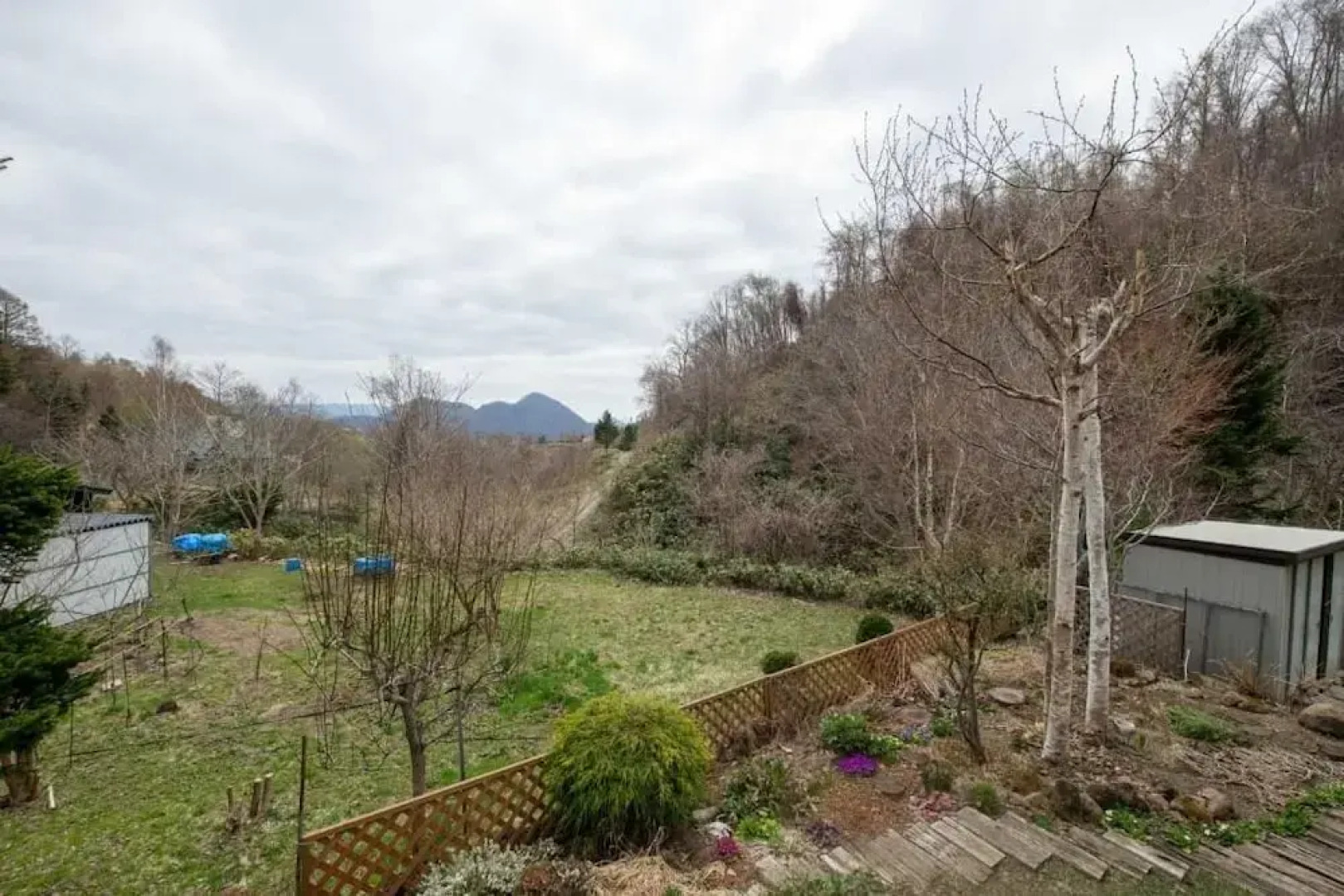 Lake Toya Terrace House