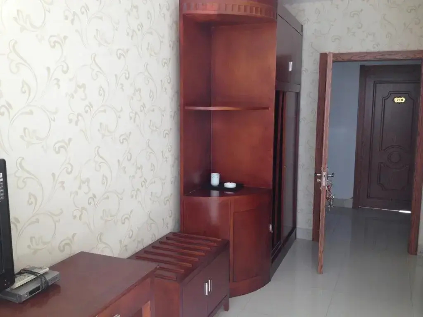 Galutu Hotel