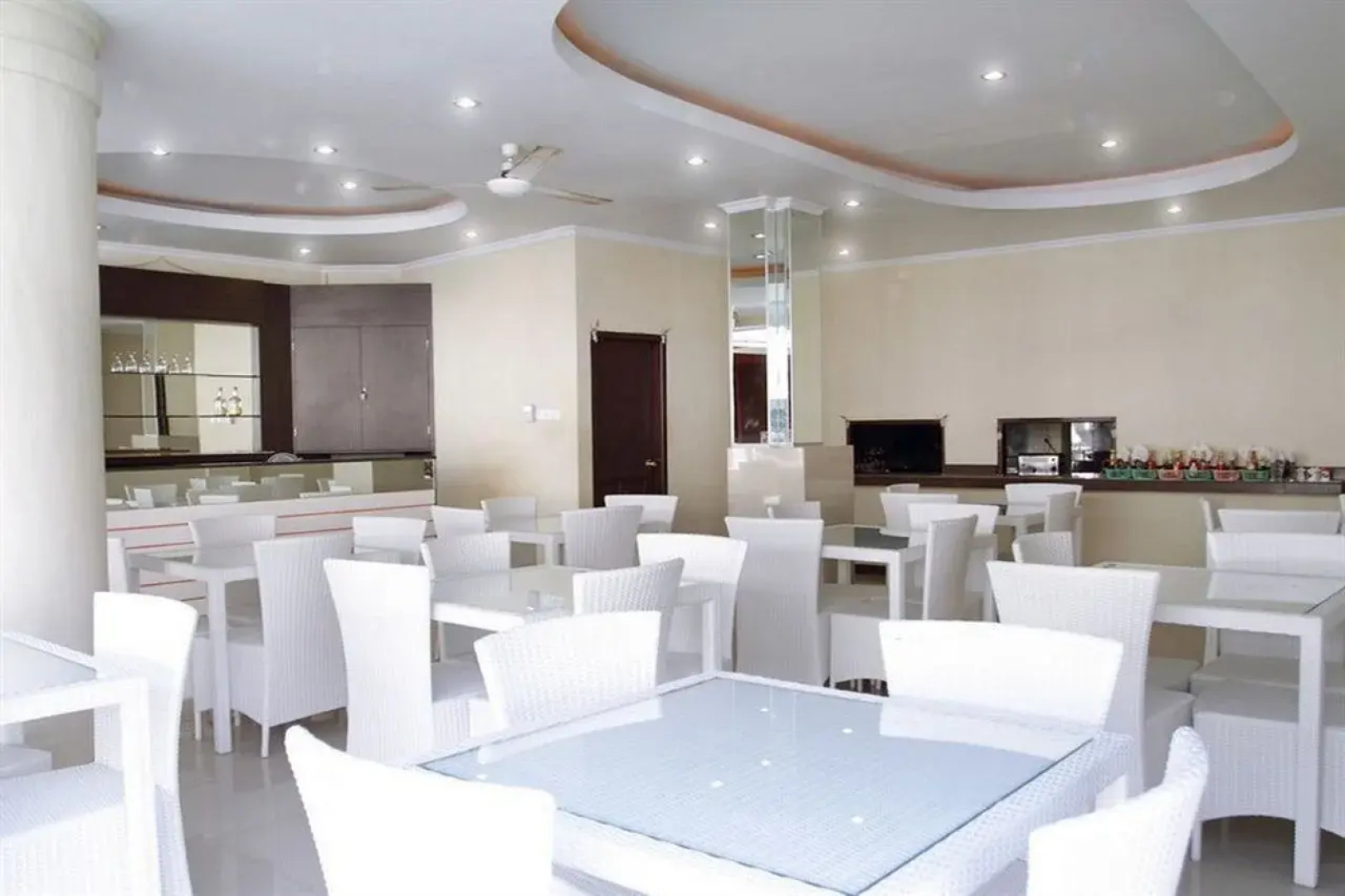 Asana Agung Putra Bali