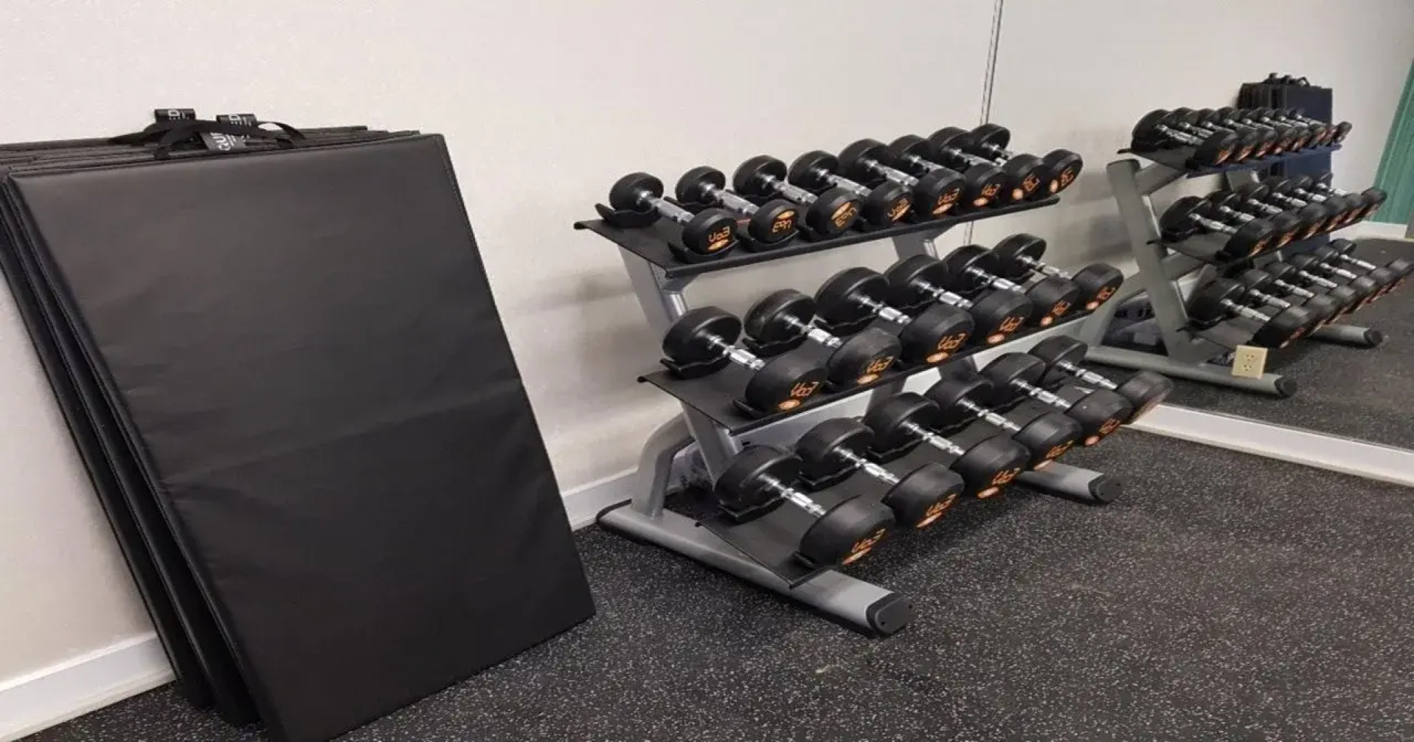 Holiday Inn Express & Suites Mississauga-Toronto Southwest by IHG