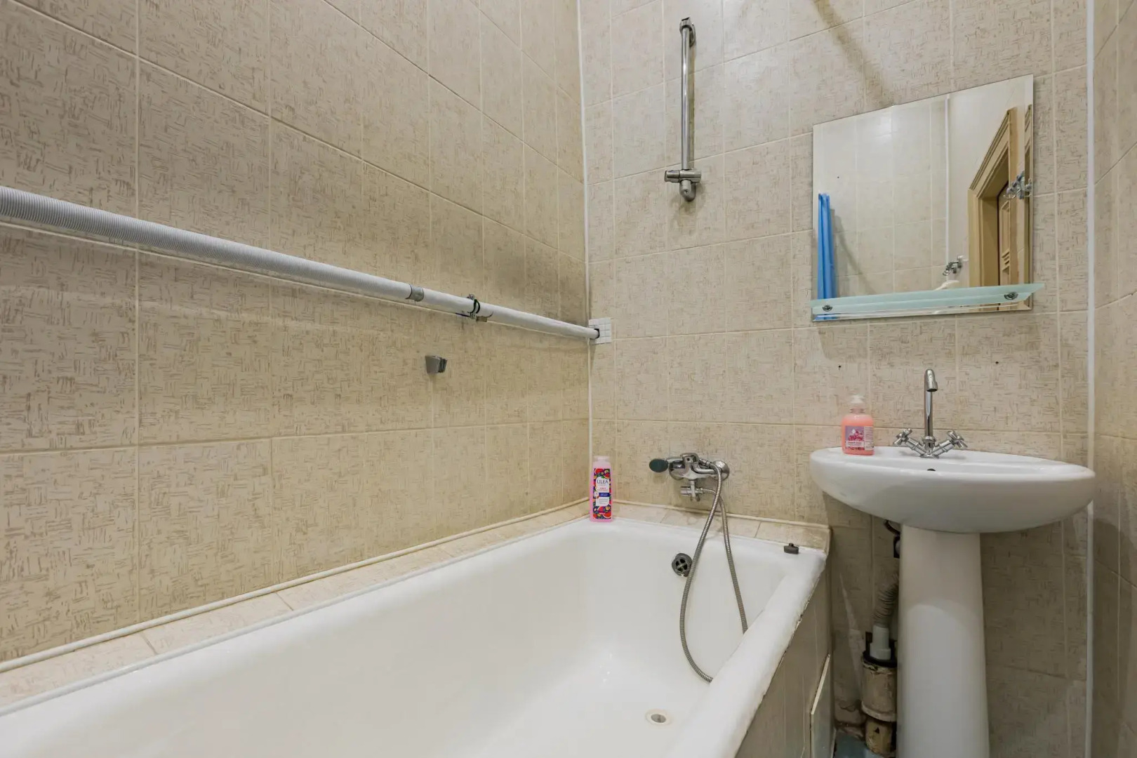 Апартаменты на проспекте Независимости 13