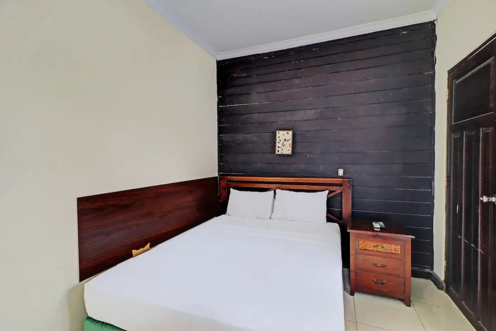 OYO 92439 Hotel Tower Klungkung