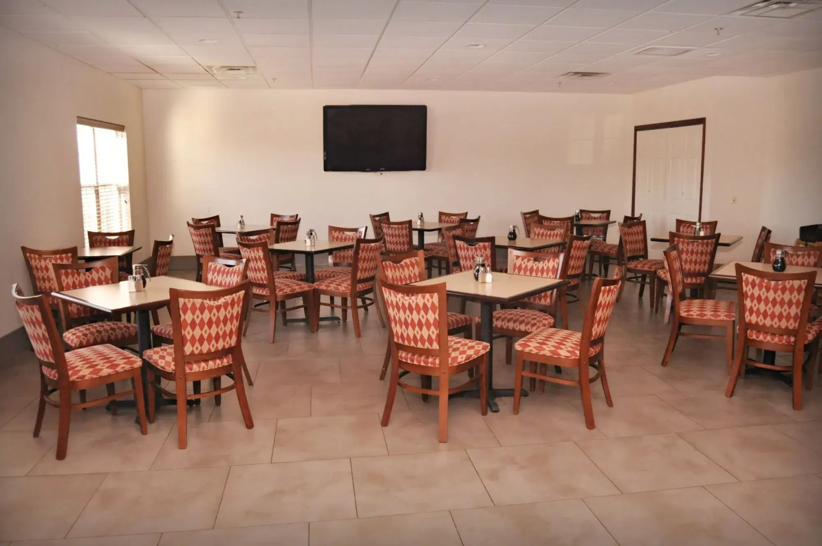 Country Inn & Suites by Radisson, Kearney, NE