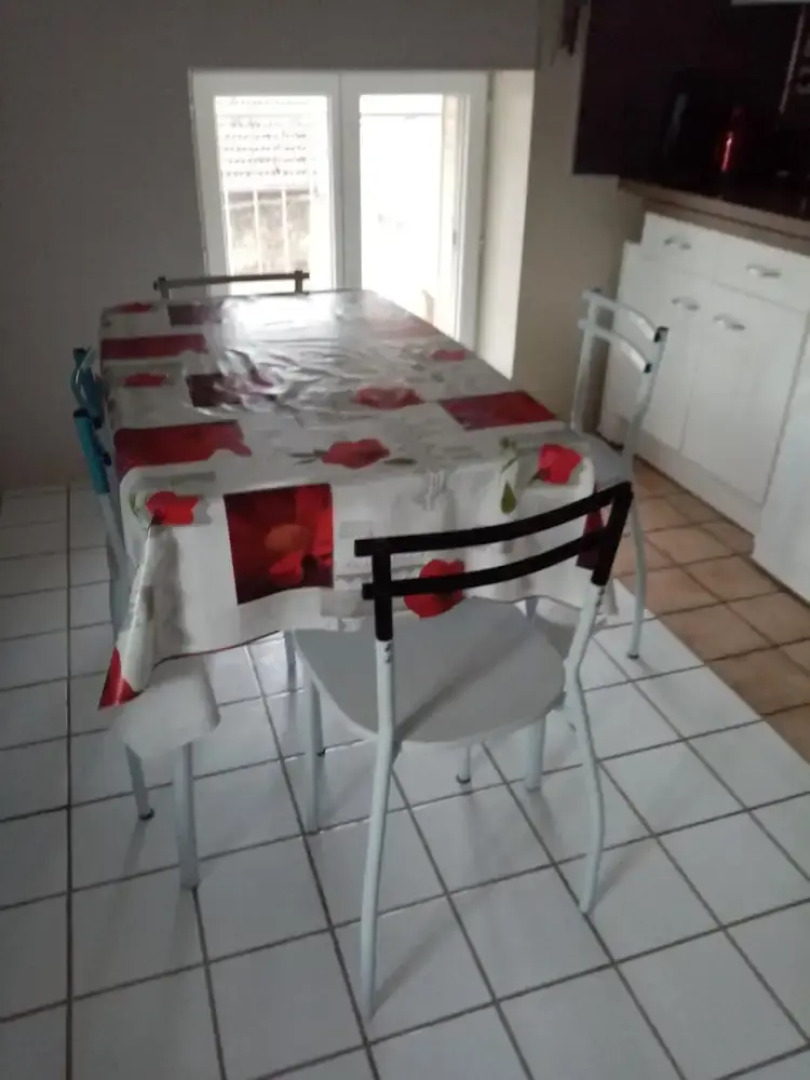 Studio in Talant, With Enclosed Garden and Wifi