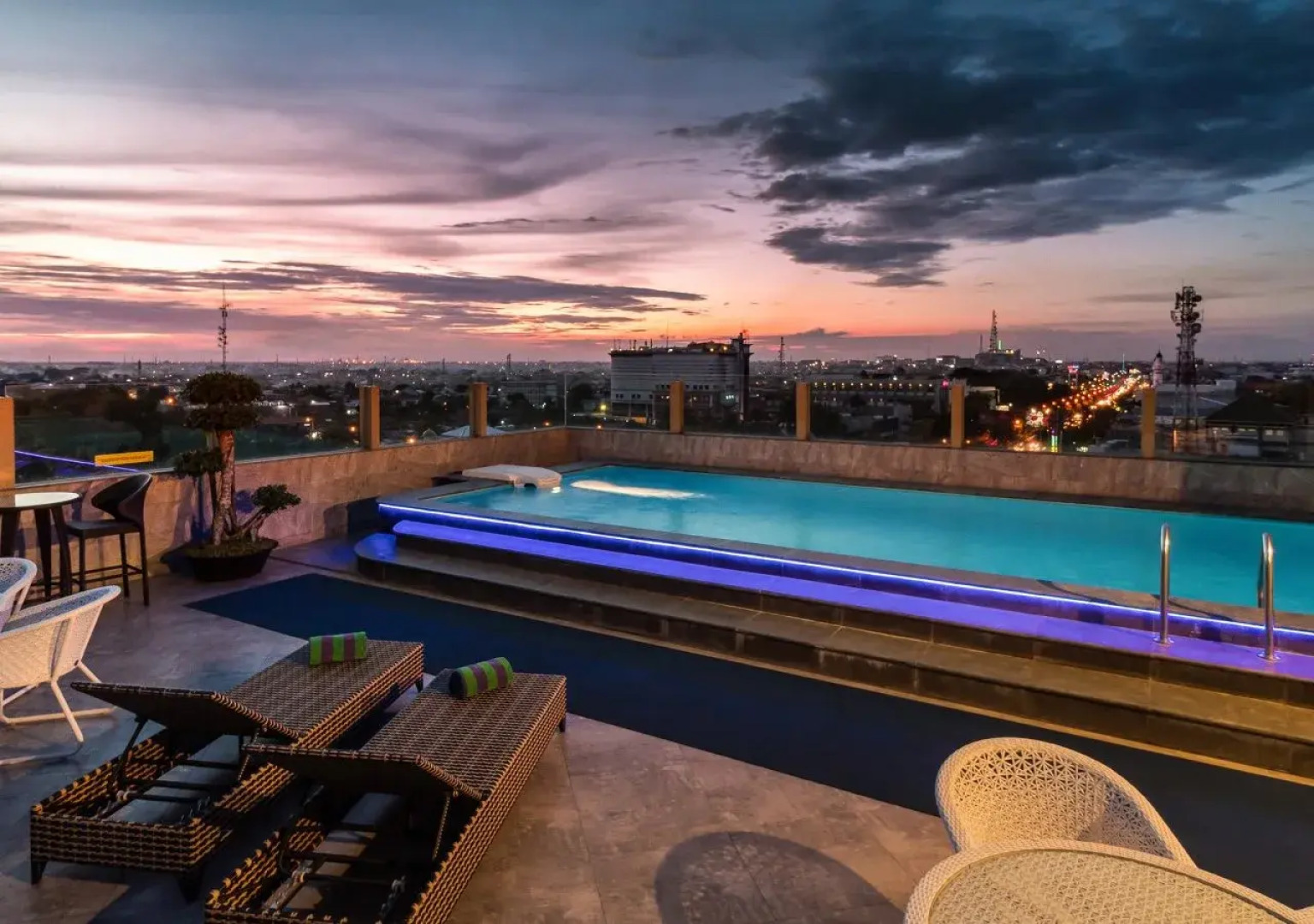 Best Western Kindai Hotel