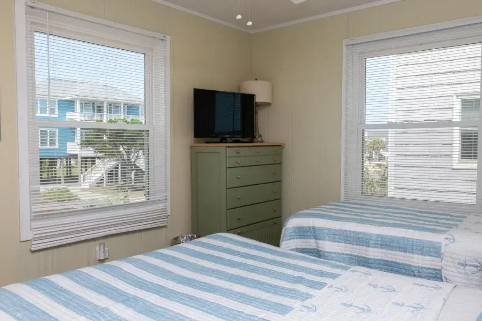 Victorias Seacret by Oak Island Accommodations