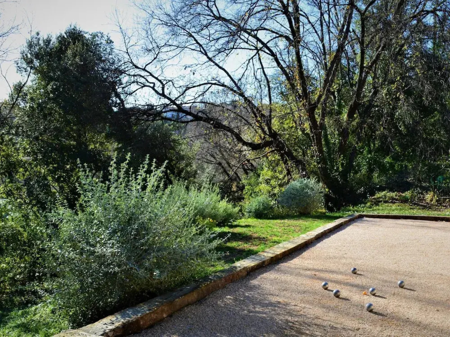 Peaceful Villa in Saint Paul de Vence With Swimming Pool