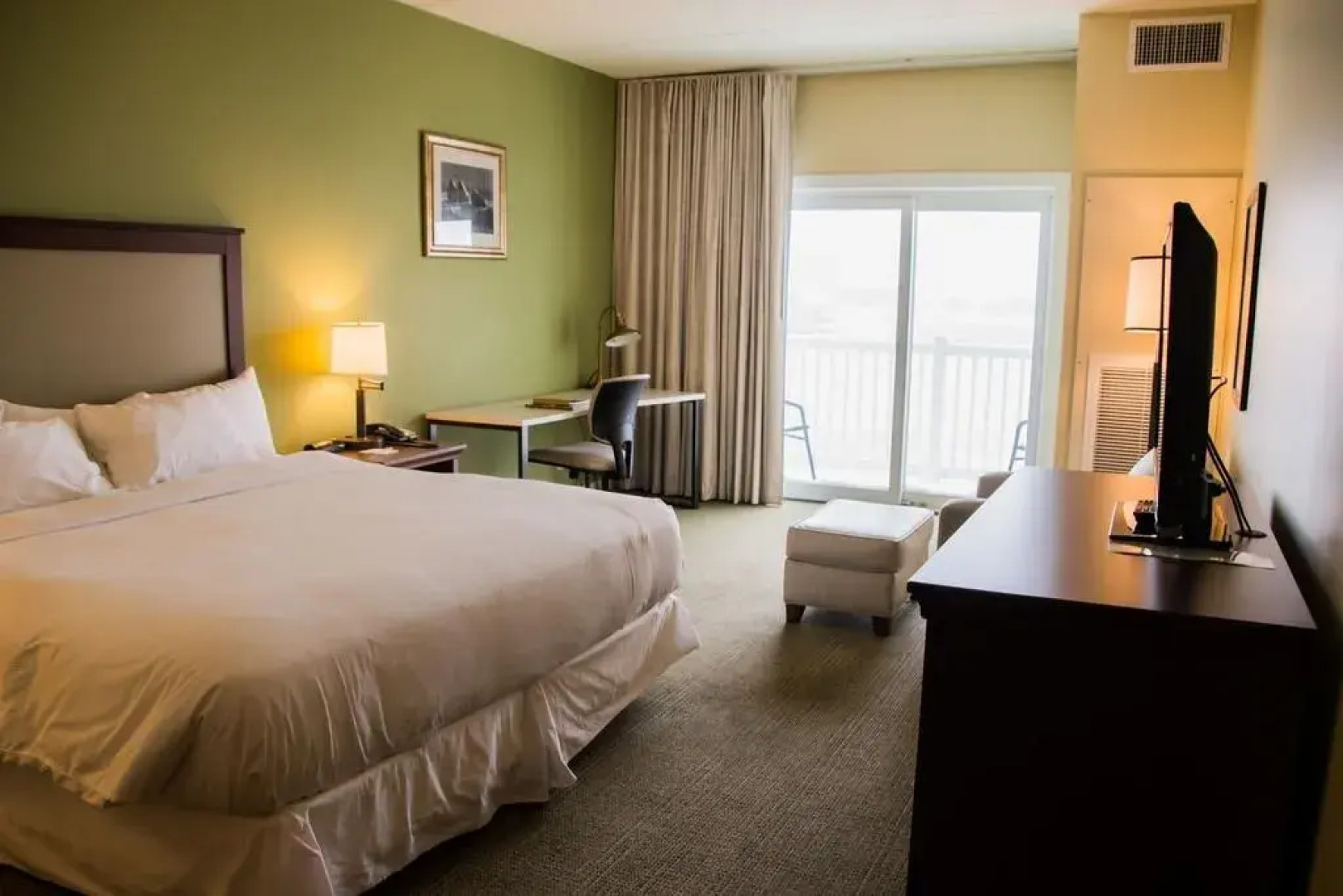 The Inn At Harbor Shores