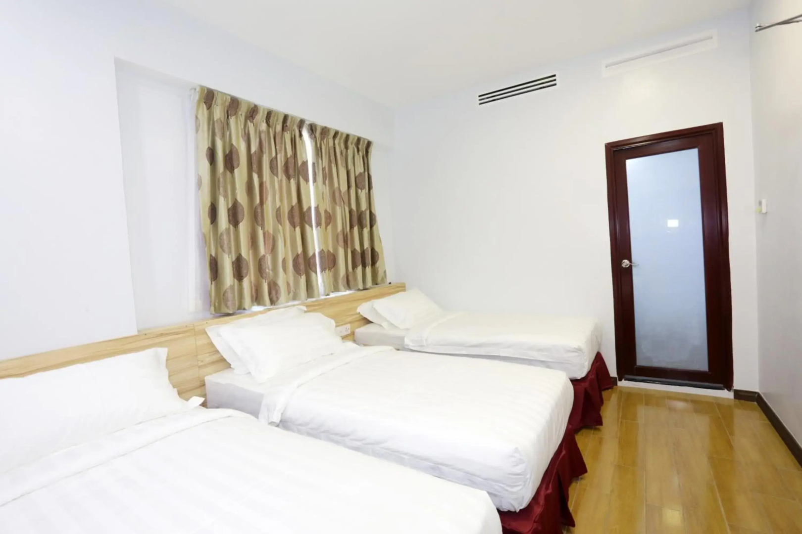 City Garden Hotel