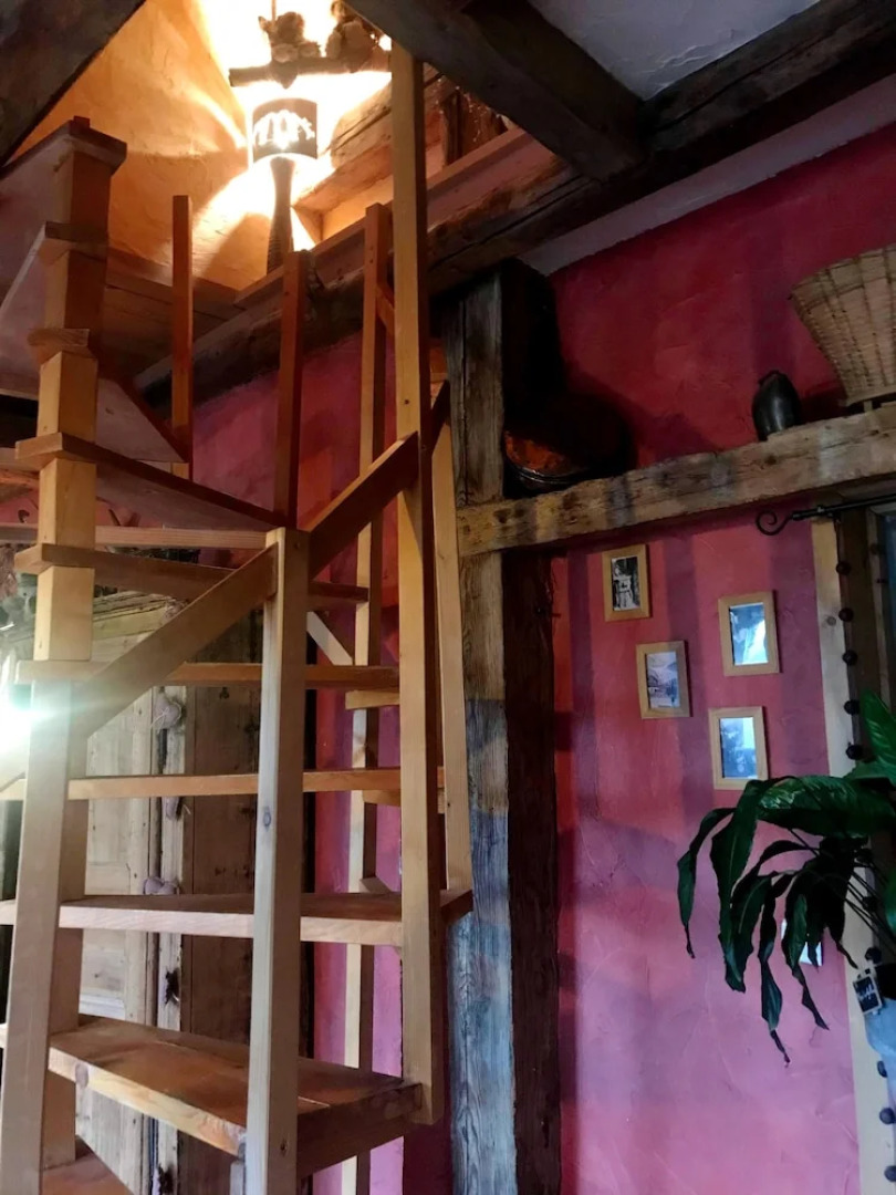 House With 4 Bedrooms in La Forclaz, With Furnished Terrace and Wifi