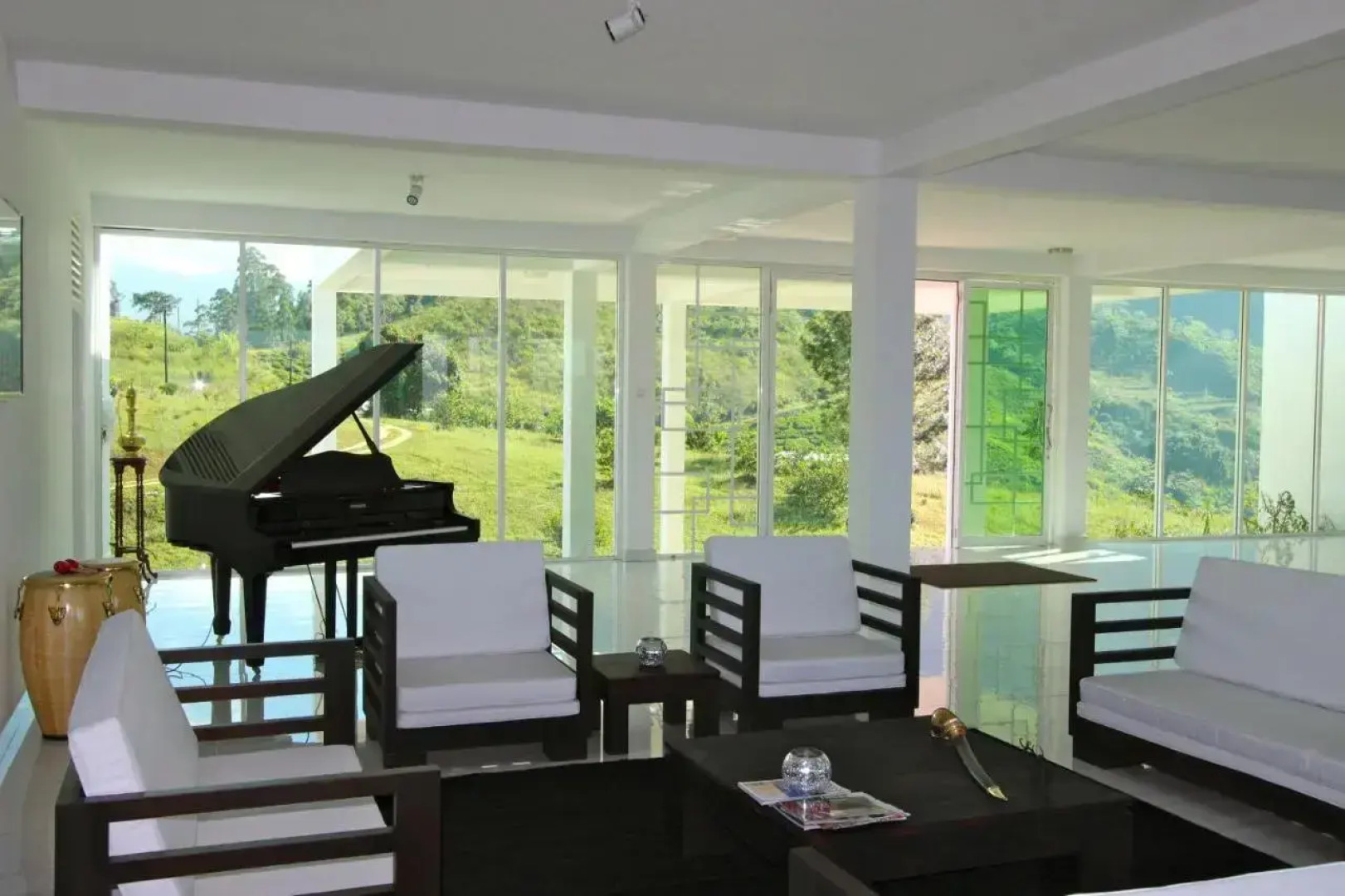 Singha Sanasa Luxury Homestay